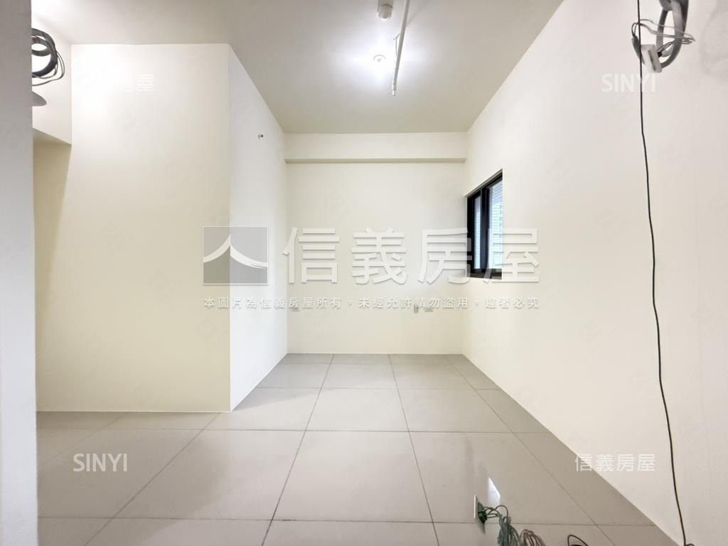 ［新］副都心炎洲精品豪宅房屋室內格局與周邊環境