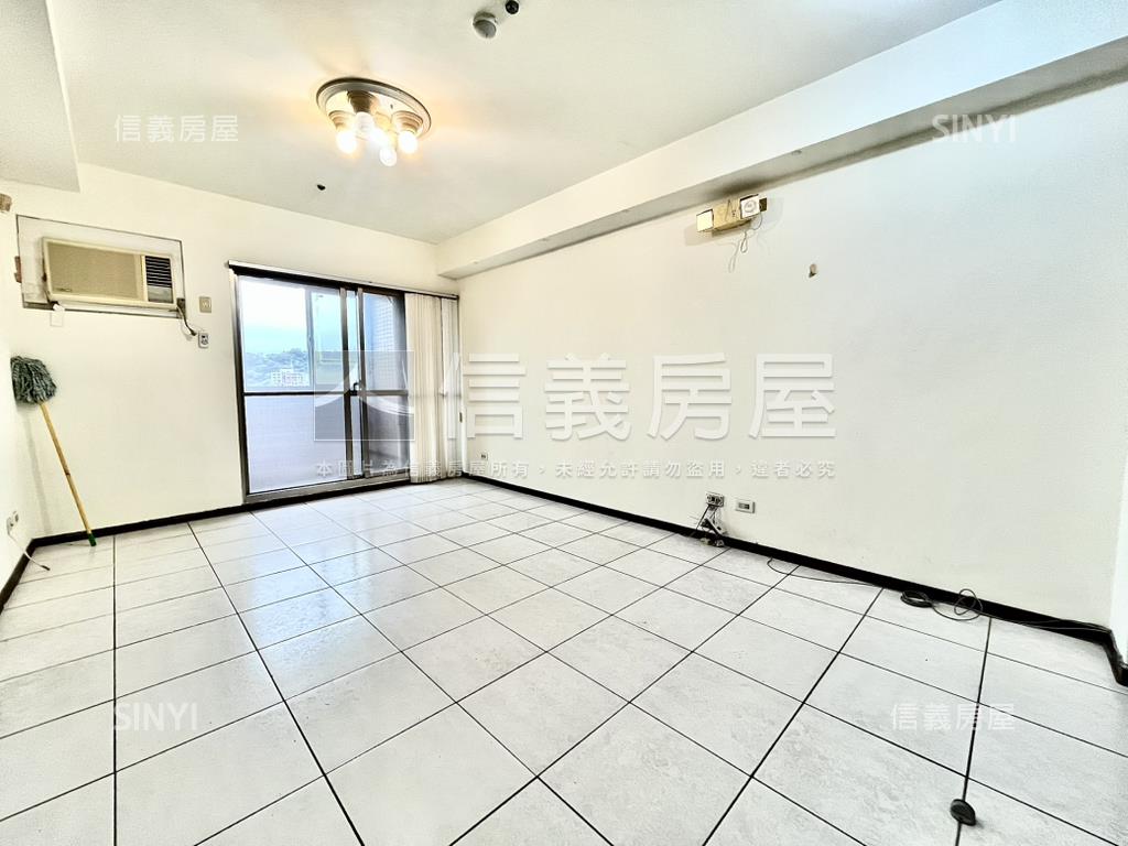 高樓景觀兩房車位房屋室內格局與周邊環境