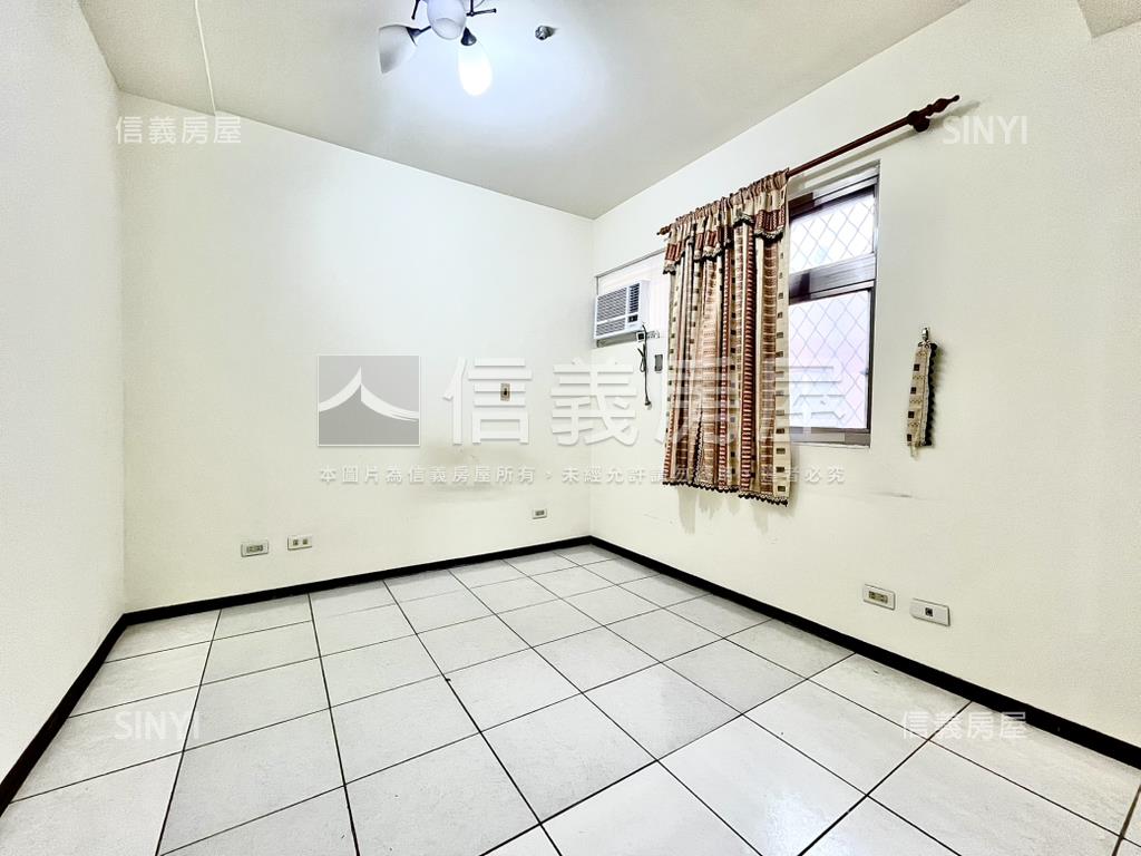 高樓景觀兩房車位房屋室內格局與周邊環境