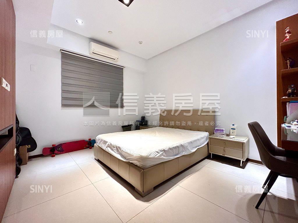 欣灣時代ｘ海景雙平車房屋室內格局與周邊環境