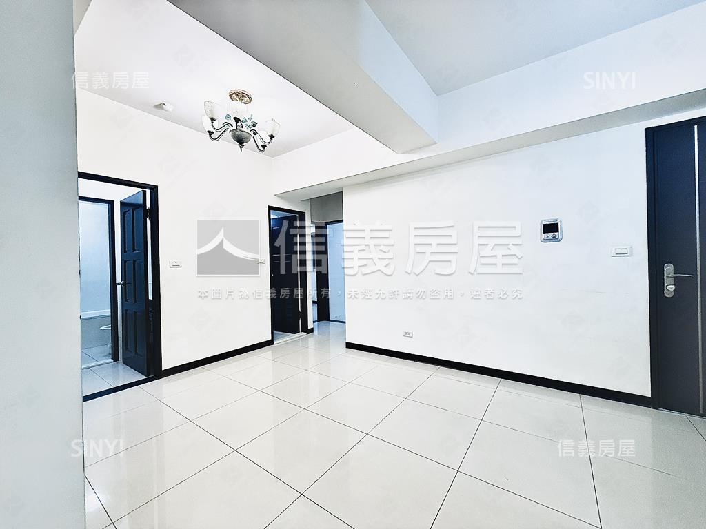 【灣頂】稀有三房＋車位房屋室內格局與周邊環境