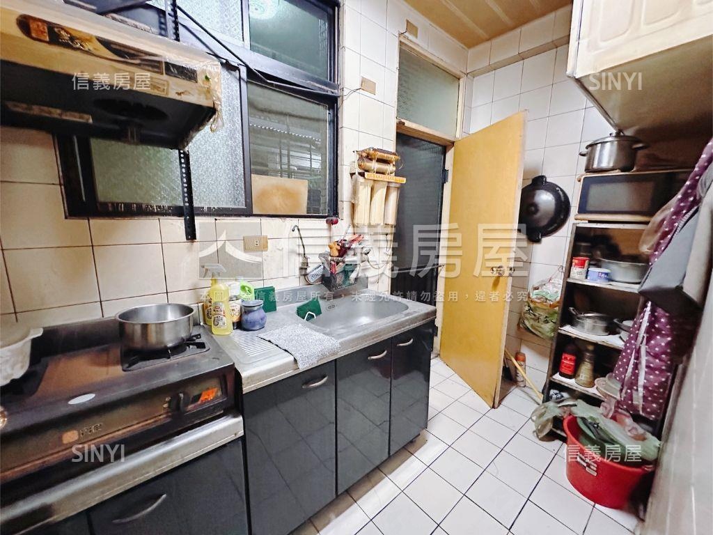 金城路美寓三樓房屋室內格局與周邊環境