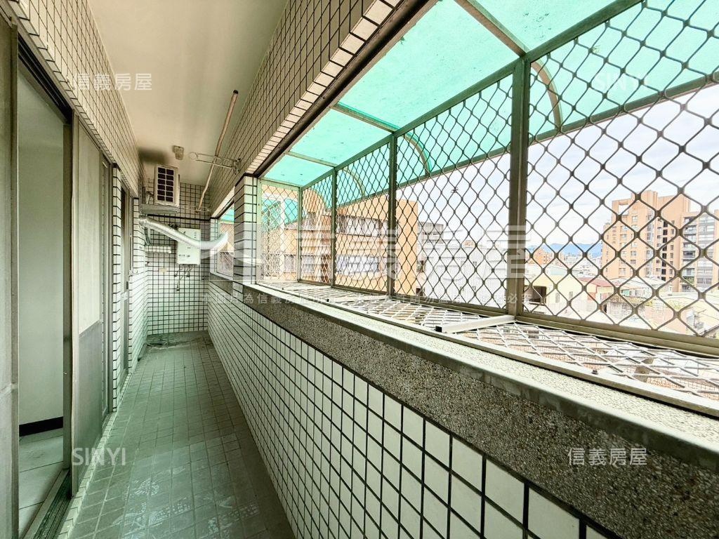 中國醫｜衛道名廈四房車位房屋室內格局與周邊環境