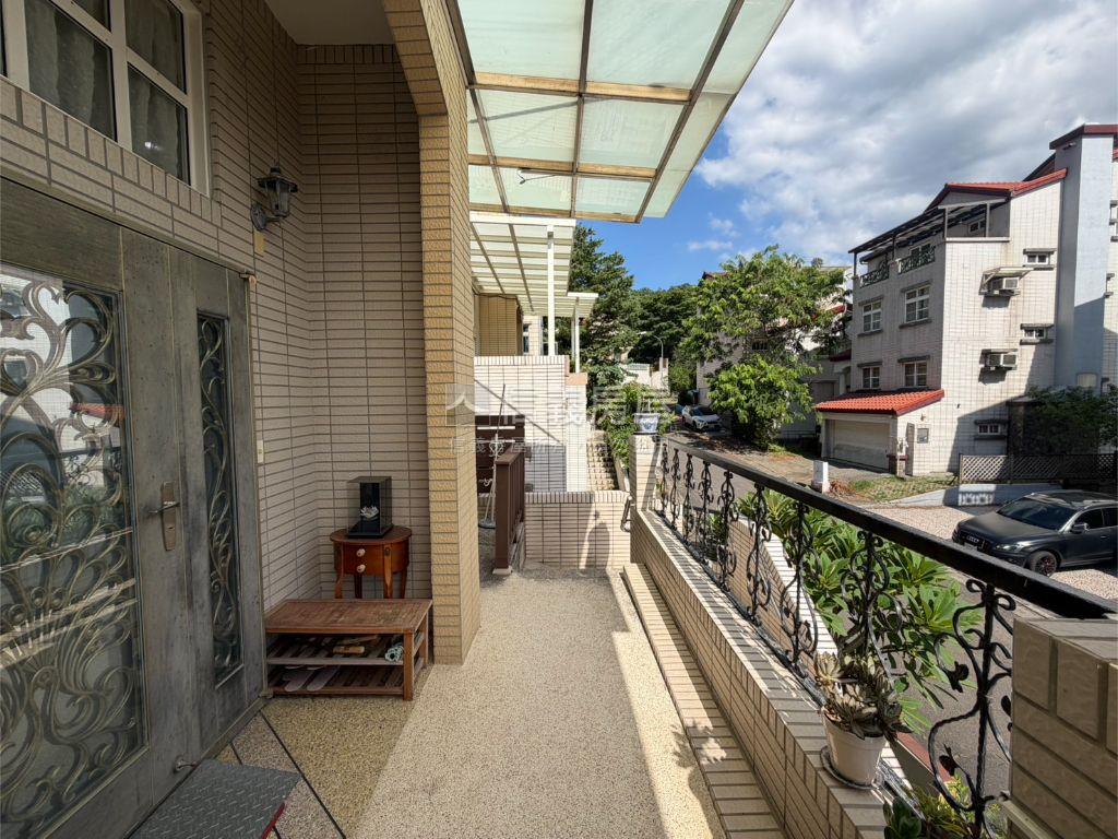 新竹近台積電華邦別墅美屋房屋室內格局與周邊環境