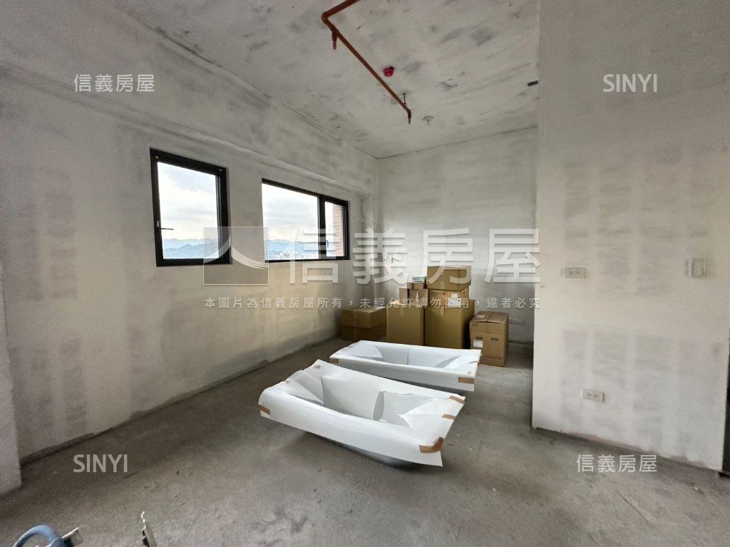 帝景河岸毛胚ＳＲＣ大戶房屋室內格局與周邊環境