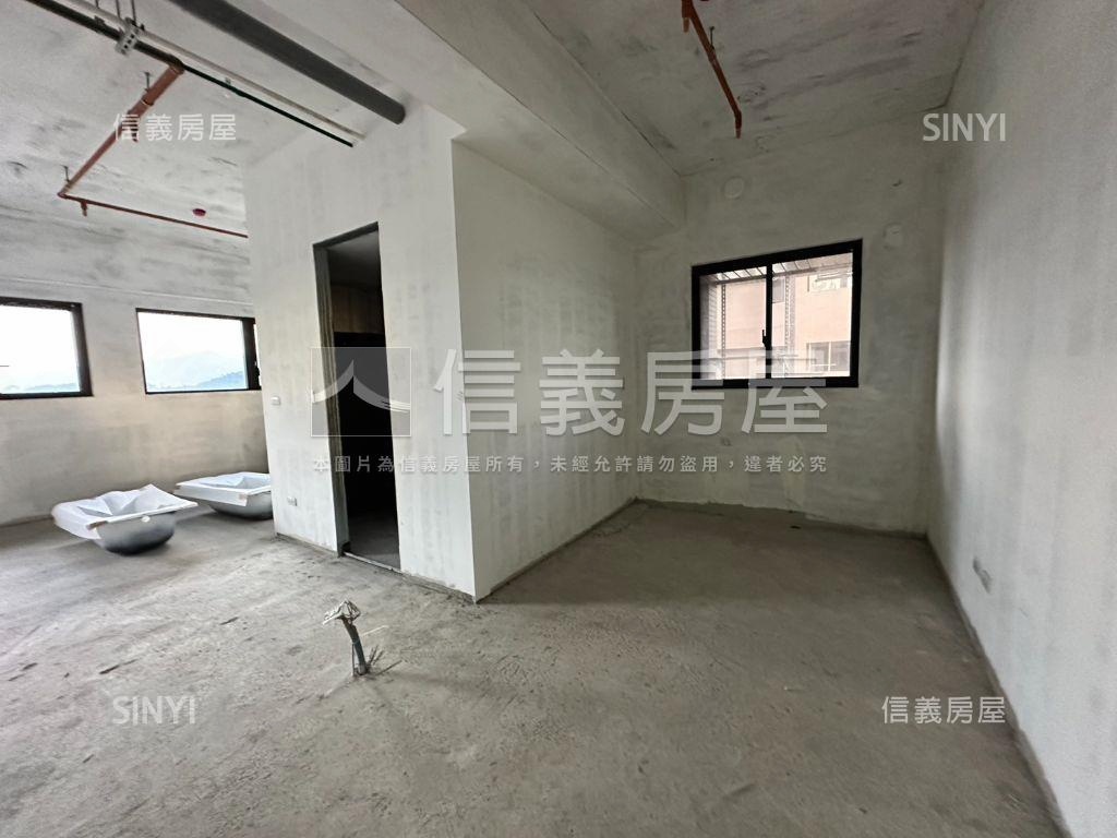 帝景河岸毛胚ＳＲＣ大戶房屋室內格局與周邊環境