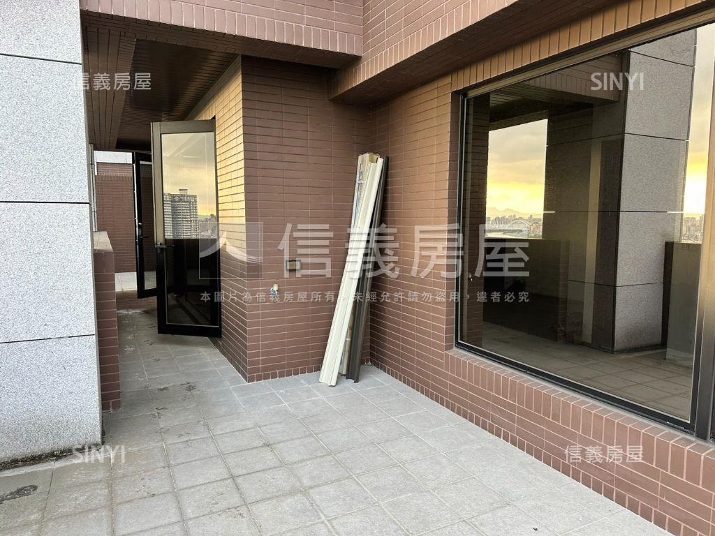 帝景河岸毛胚ＳＲＣ大戶房屋室內格局與周邊環境