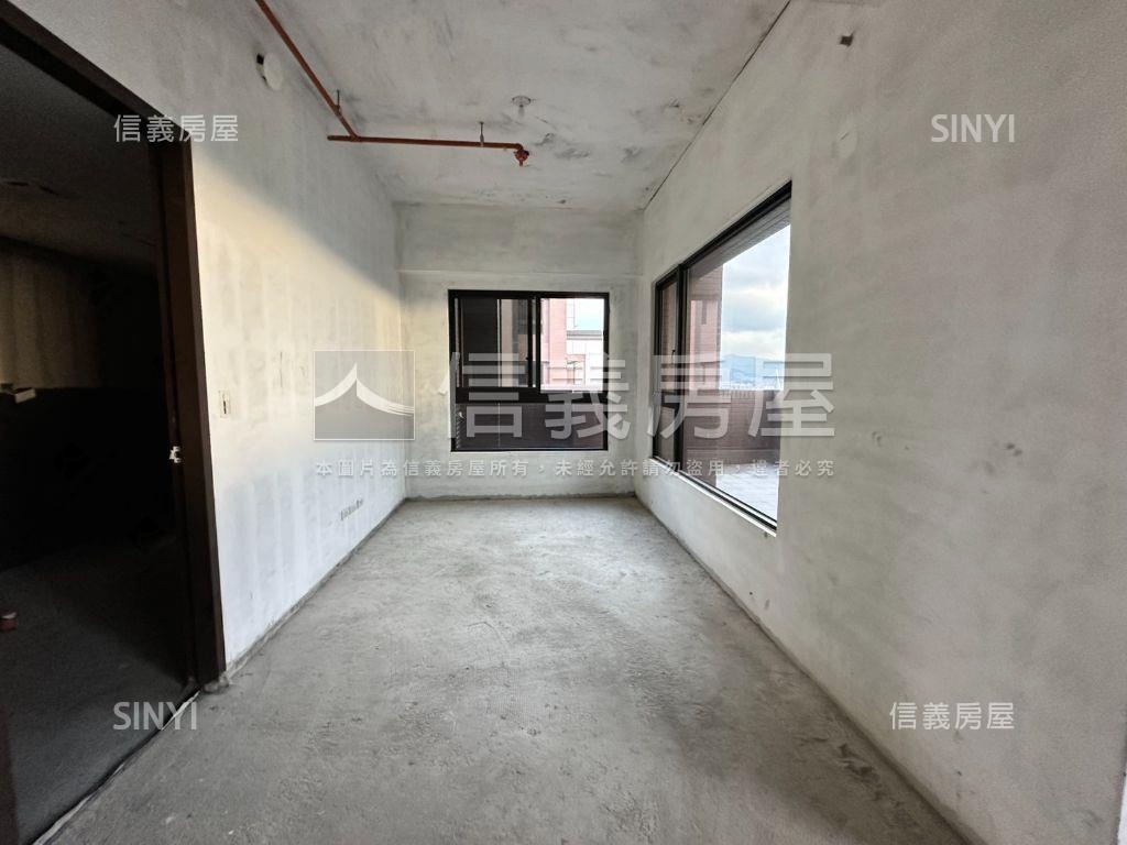 帝景河岸毛胚ＳＲＣ大戶房屋室內格局與周邊環境