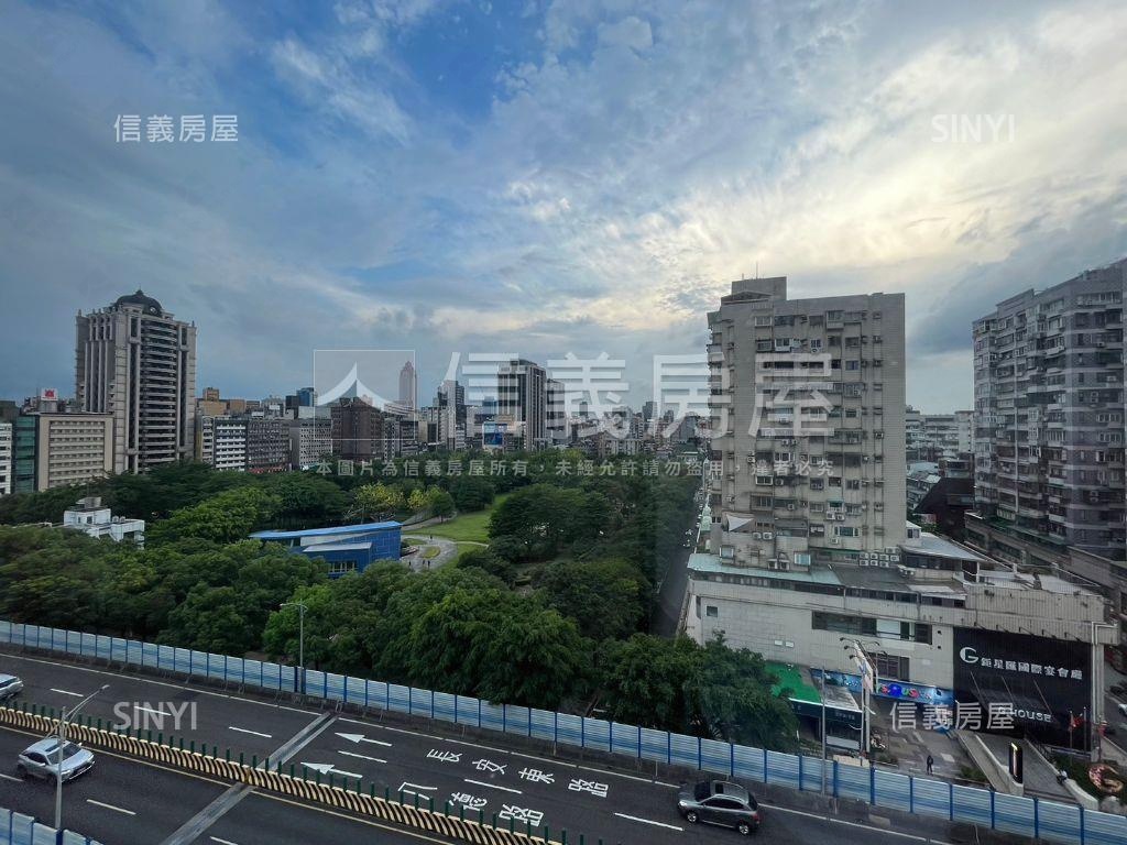 新生高樓頂加住辦房屋室內格局與周邊環境