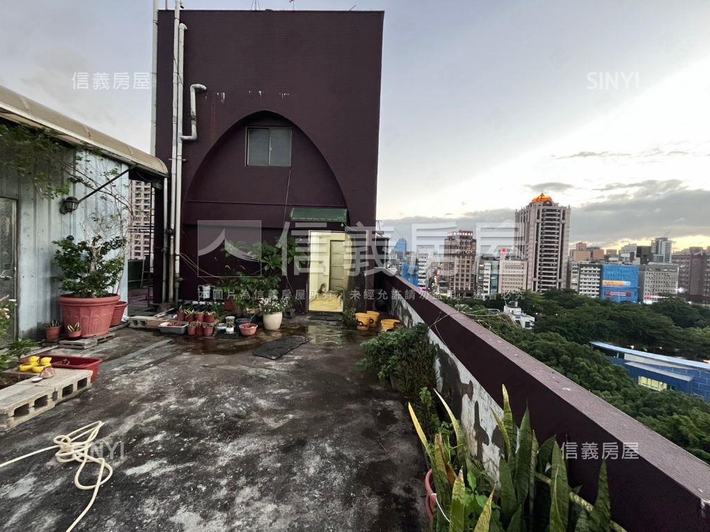 新生高樓頂加住辦房屋室內格局與周邊環境