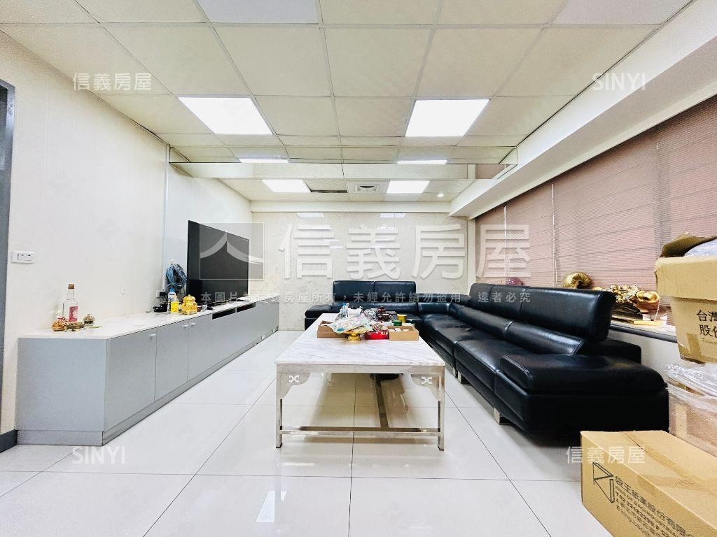 統領大樓黃金方正明亮辦公房屋室內格局與周邊環境