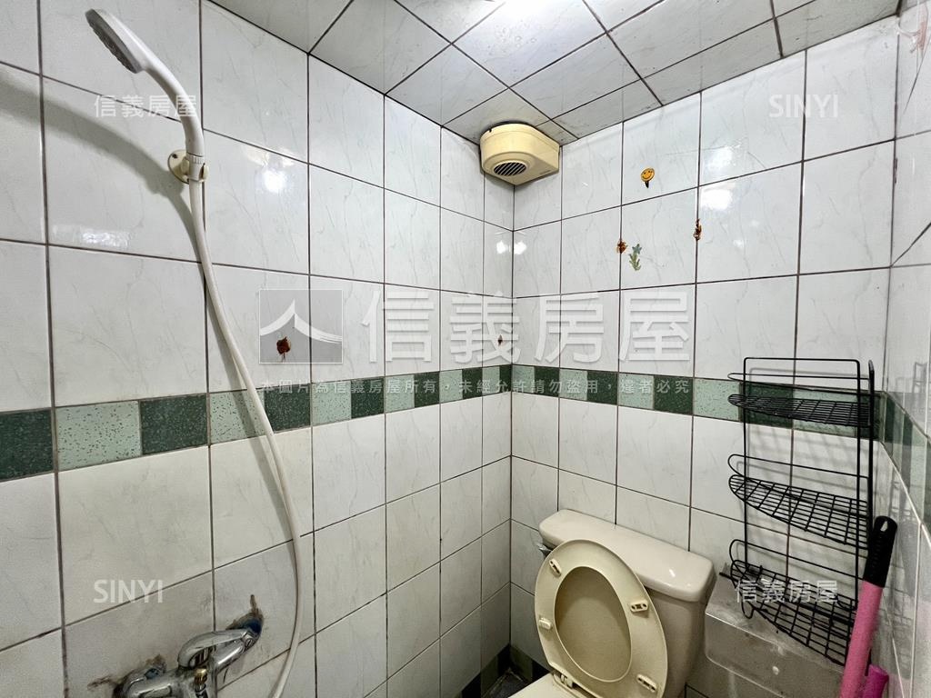 仁德園中園｜次頂樓景觀戶房屋室內格局與周邊環境
