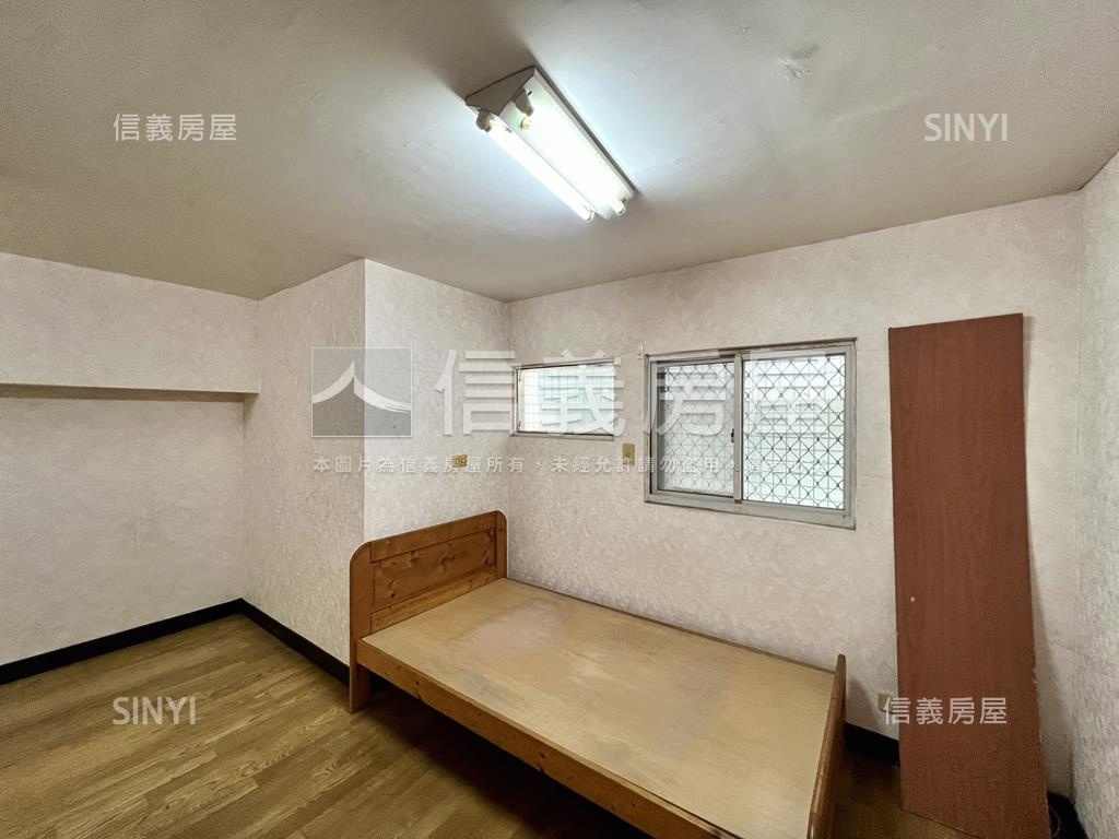 仁德園中園｜次頂樓景觀戶房屋室內格局與周邊環境