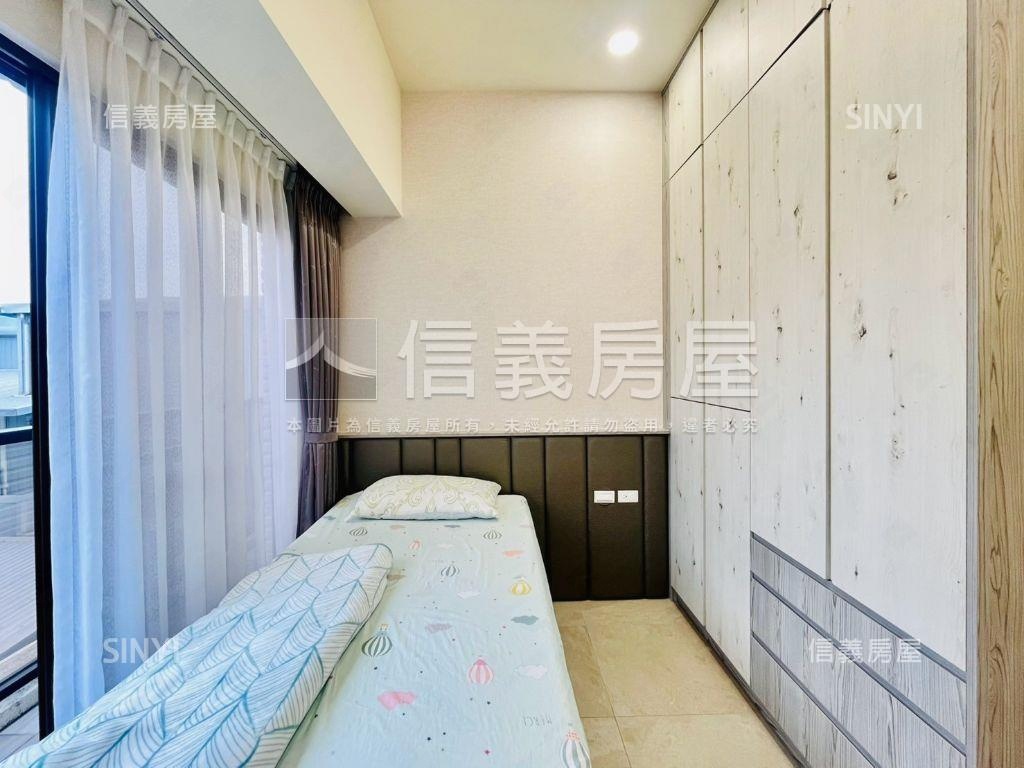 東方美岩山電梯精裝別墅房屋室內格局與周邊環境