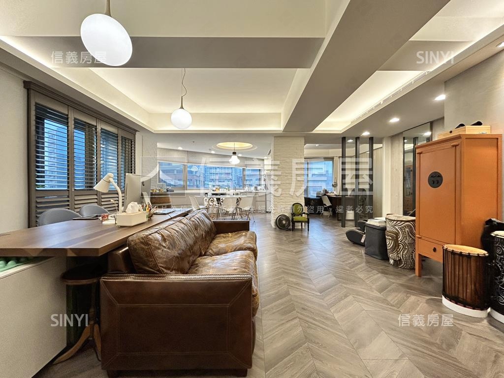 鋼骨捷運邊間美廈房屋室內格局與周邊環境