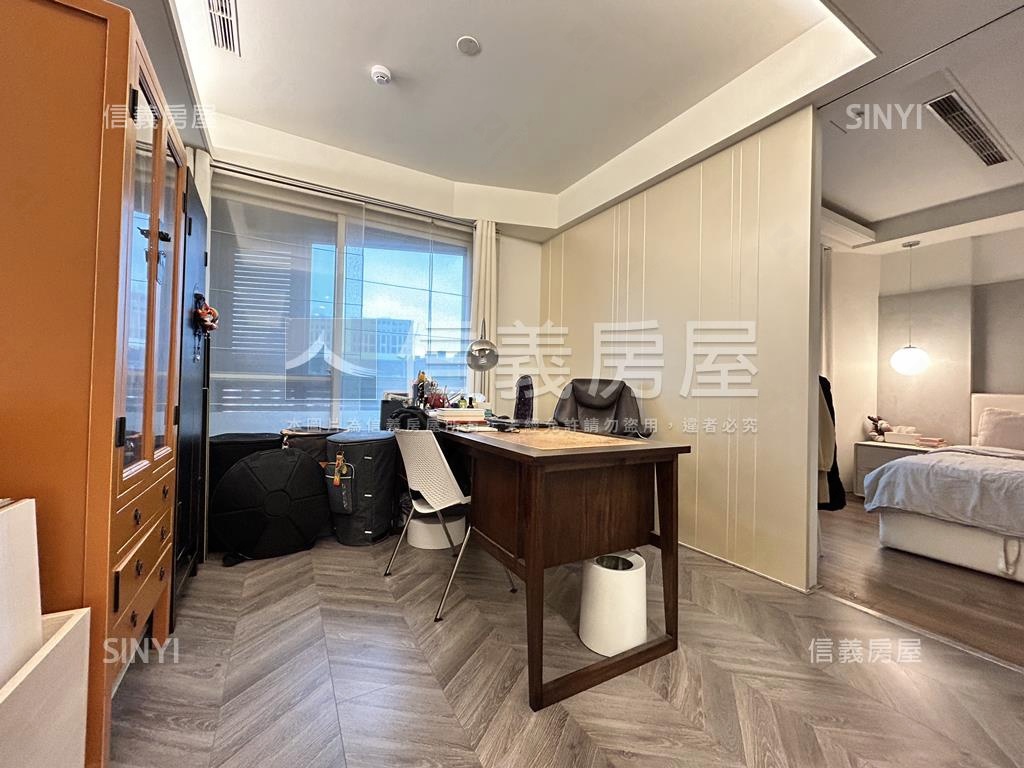 鋼骨捷運邊間美廈房屋室內格局與周邊環境