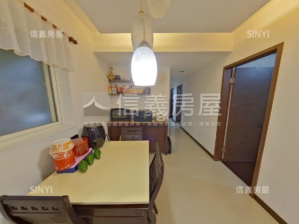 專任。板橋篤行路美寓房屋室內格局與周邊環境
