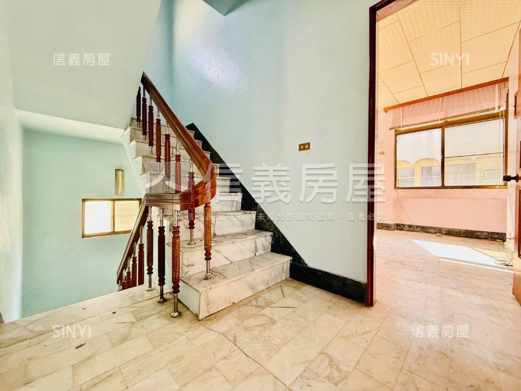 北區大武街｜邊間角窗透天房屋室內格局與周邊環境
