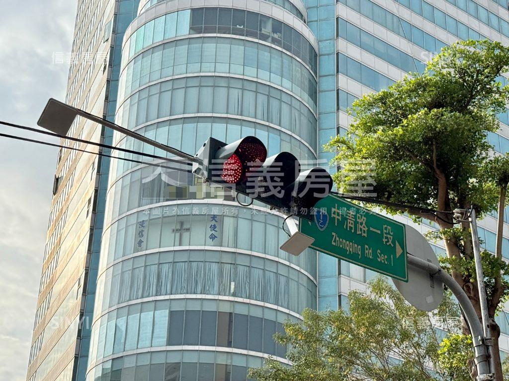 太原綠園道旁衛浴開窗美寓房屋室內格局與周邊環境