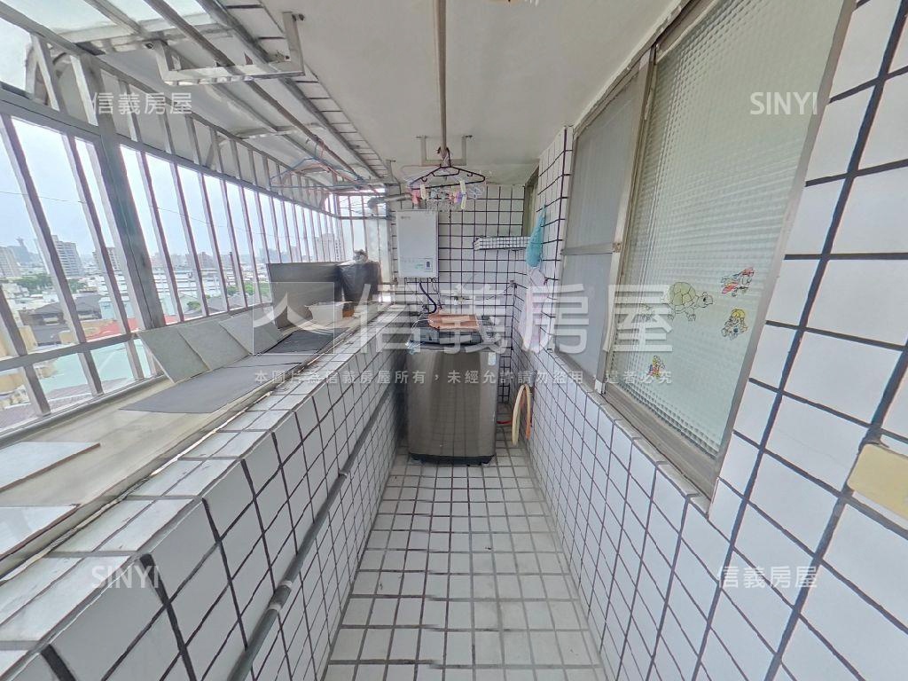 店長推薦中興商圈三房車位房屋室內格局與周邊環境