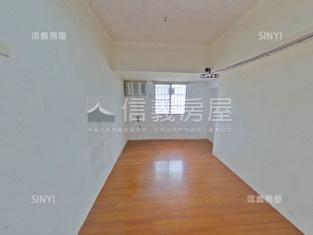 店長推薦中興商圈三房車位房屋室內格局與周邊環境