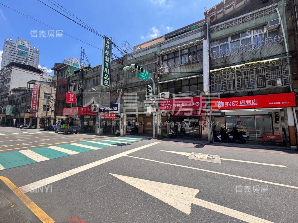 重慶金鑽雙效稀有透天房屋室內格局與周邊環境