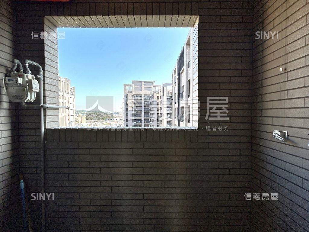 烏日三房雙車位房屋室內格局與周邊環境