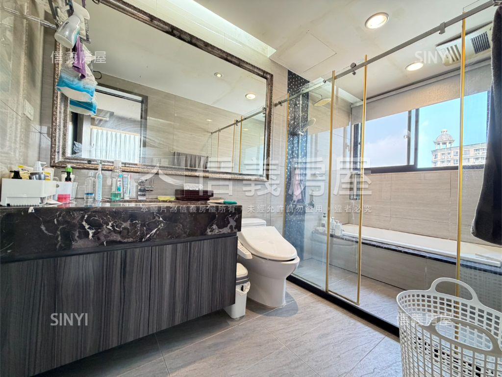 藝文力璞悅月館三房雙車位房屋室內格局與周邊環境