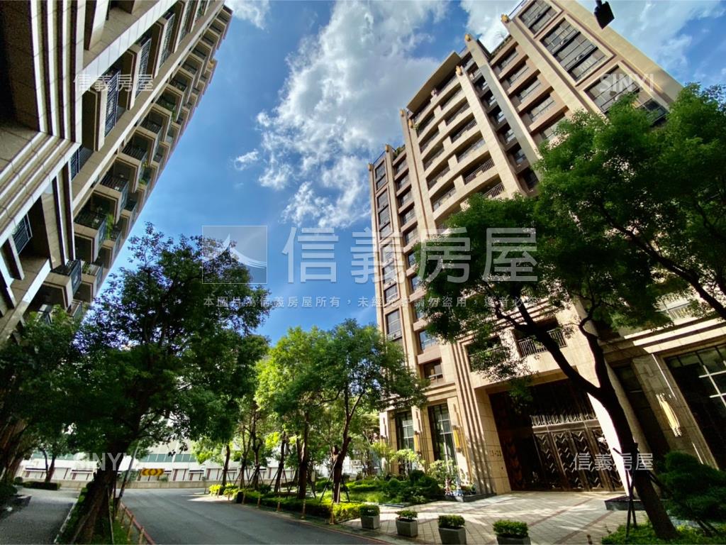 藝文力璞悅月館三房雙車位房屋室內格局與周邊環境