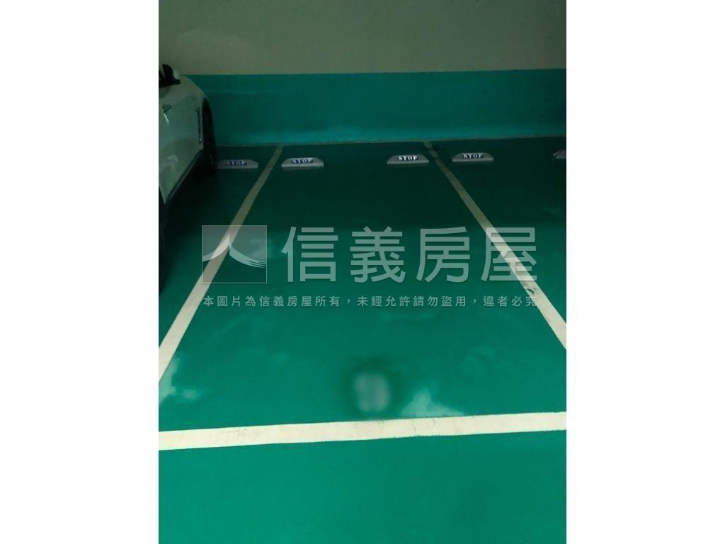 麗山美妝雙主臥雙車位房屋室內格局與周邊環境