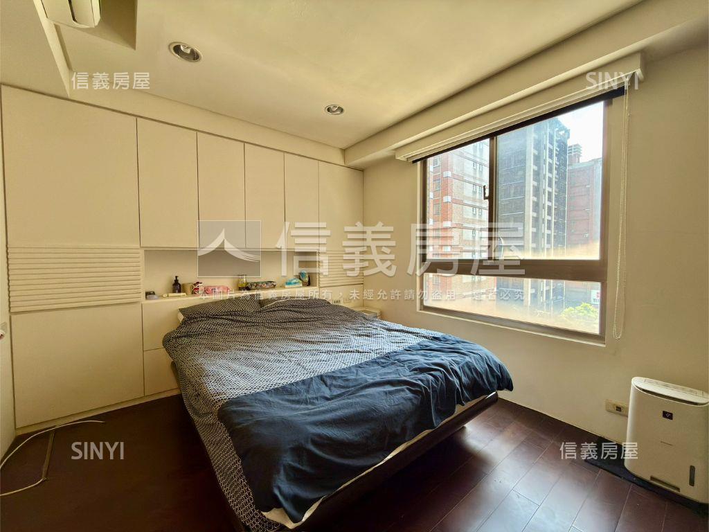 尊爵會館溫馨採光兩房房屋室內格局與周邊環境
