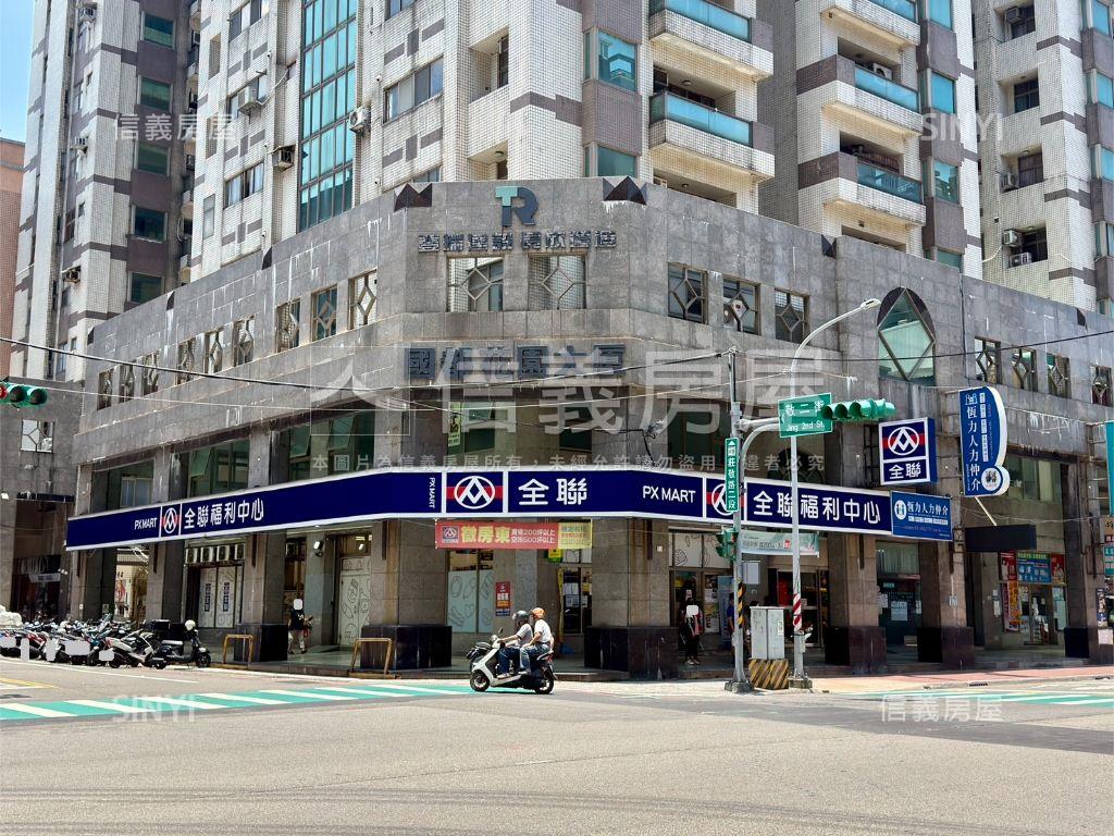 尊爵會館溫馨採光兩房房屋室內格局與周邊環境