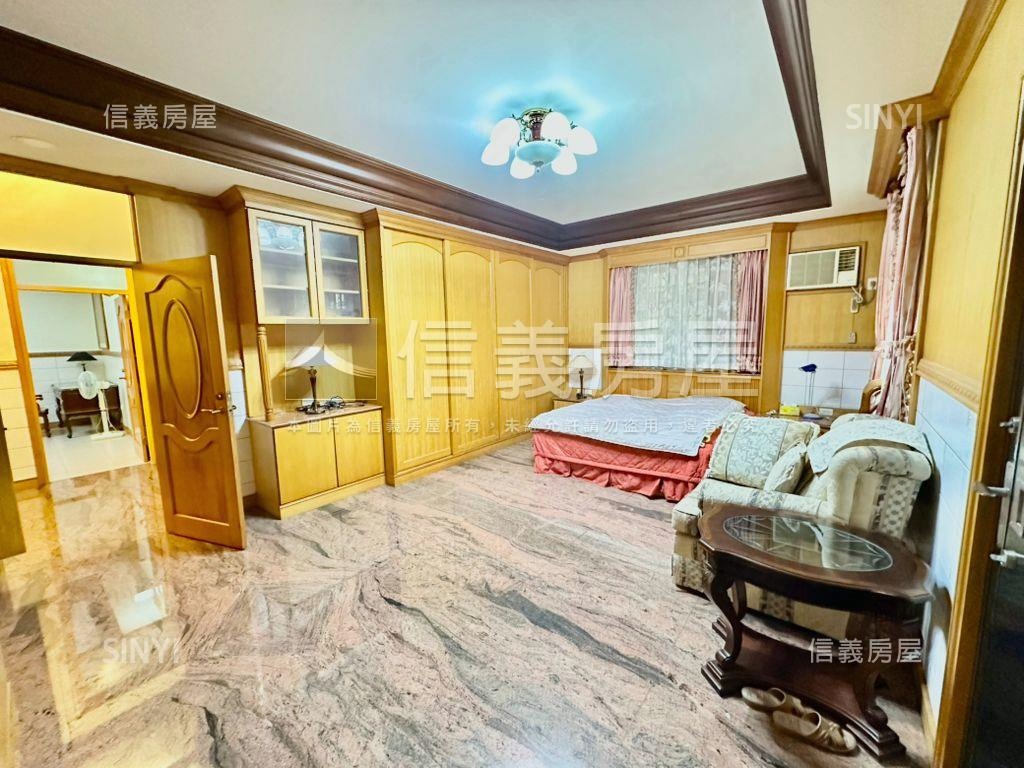 自建獨棟大地坪庭園美別墅房屋室內格局與周邊環境