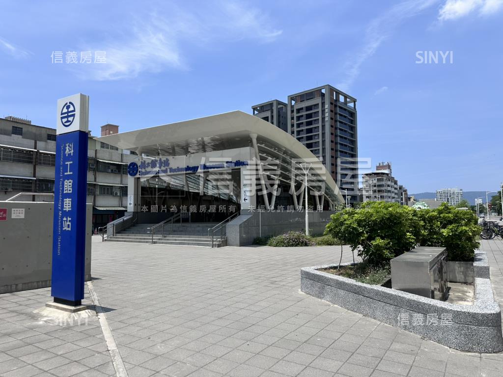 綠園道大地坪面寬別墅房屋室內格局與周邊環境