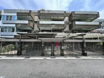 綠園道大地坪面寬別墅