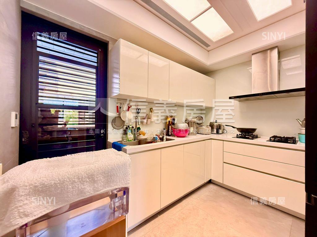 富山居－厝王景觀樓中樓房屋室內格局與周邊環境