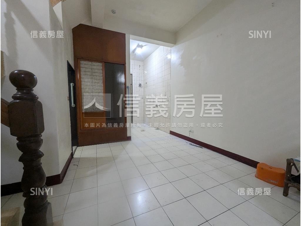 近立人高中透天房屋室內格局與周邊環境