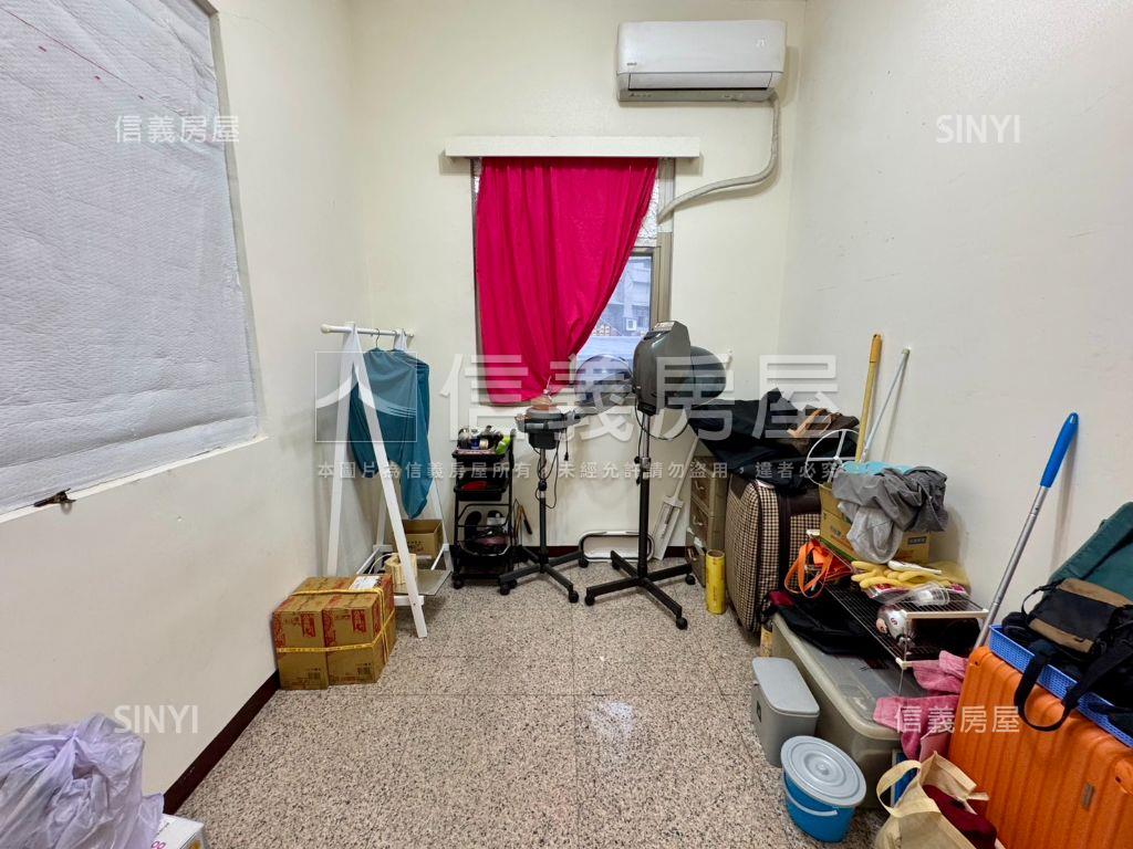 鎮前街電梯大空間房屋室內格局與周邊環境