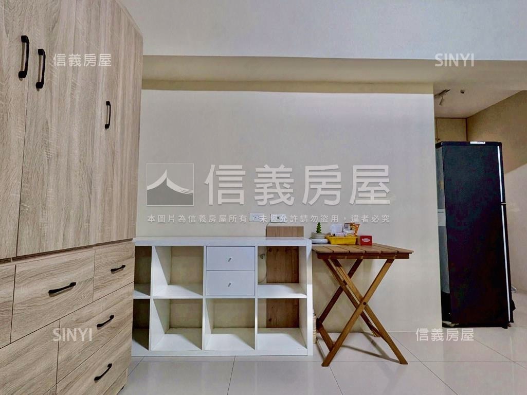 Ｏ４捷運有陽台的精美套房房屋室內格局與周邊環境