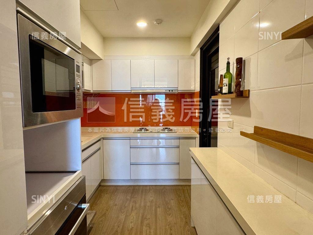 輕奢高樓海景宅附平車房屋室內格局與周邊環境