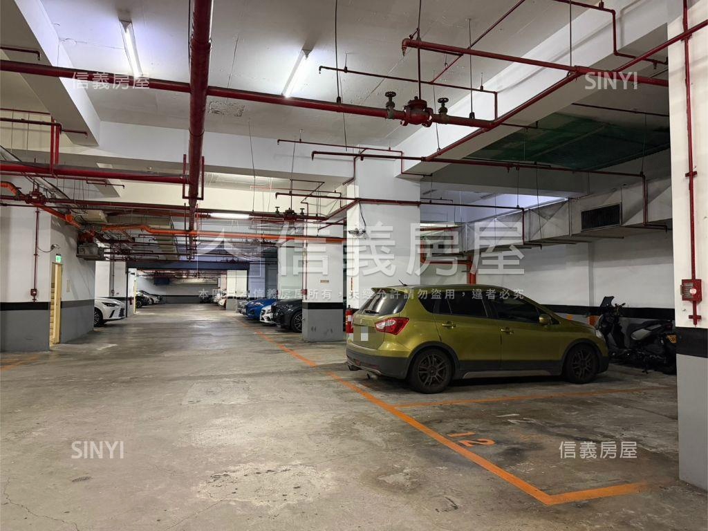 祥瑞園的坡平車位房屋室內格局與周邊環境