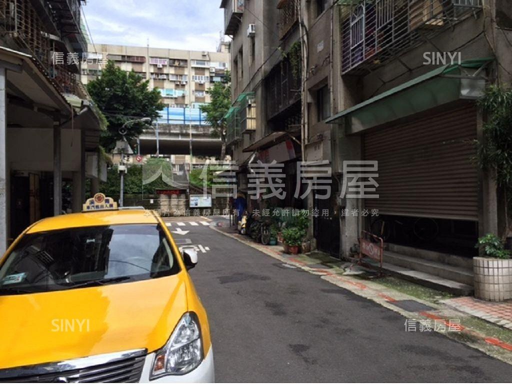 中山國小捷運靜巷方便一樓房屋室內格局與周邊環境