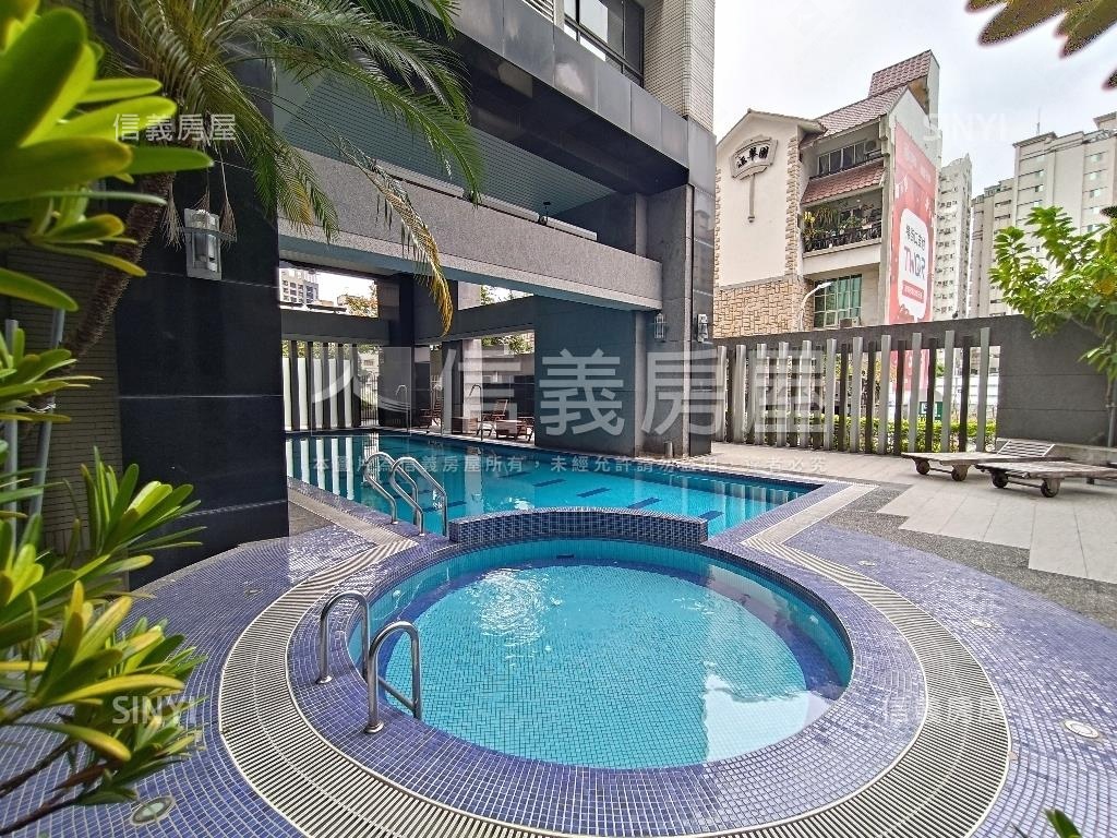 美學館高樓採光美宅平車房屋室內格局與周邊環境