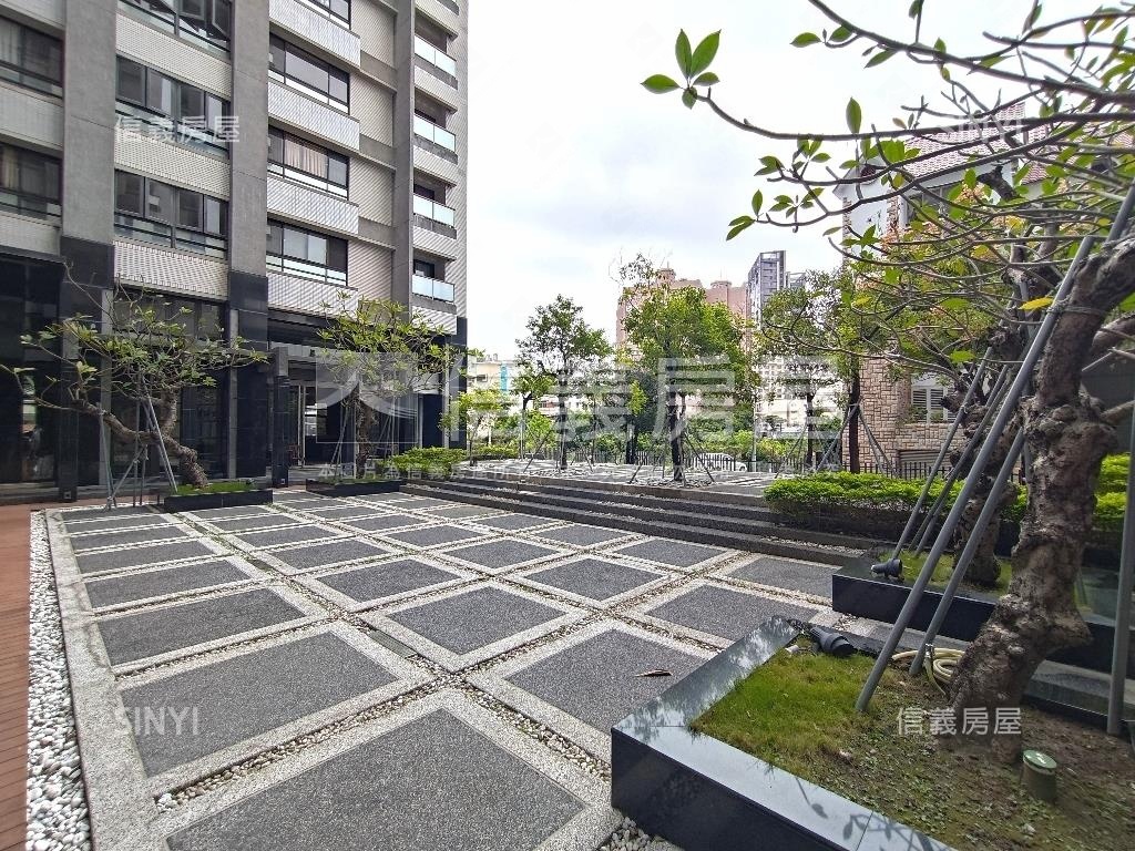 美學館高樓採光美宅平車房屋室內格局與周邊環境