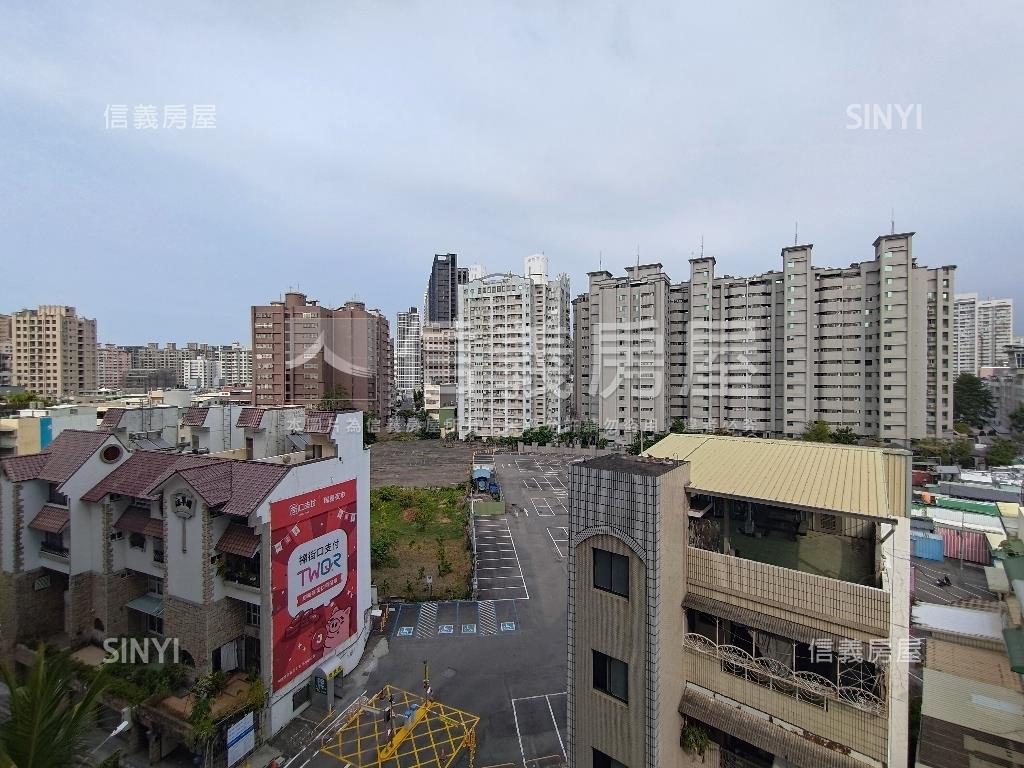 美學館高樓採光美宅平車房屋室內格局與周邊環境