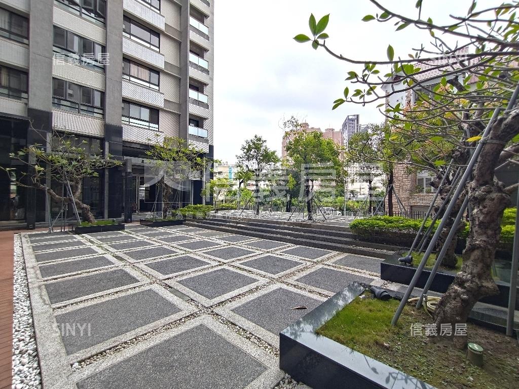 美學館高樓採光美宅平車房屋室內格局與周邊環境