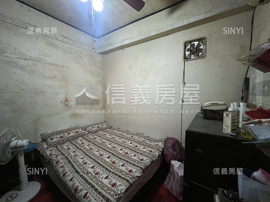 鳳吉四街，二樓美居房屋室內格局與周邊環境