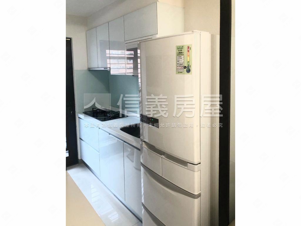 優質里享國高樓兩房車位房屋室內格局與周邊環境