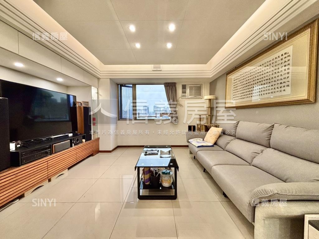 富麗堂皇●傳家寶四房車位房屋室內格局與周邊環境