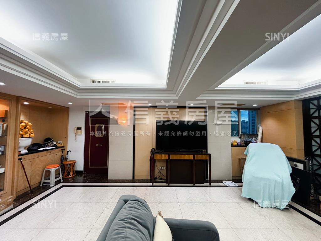 前港公園~全家福坡平車位房屋室內格局與周邊環境